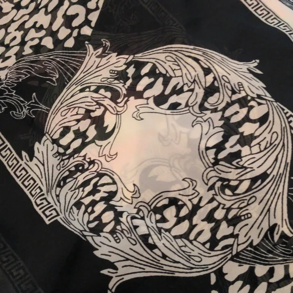 Black and Cream Kimono Summer Beach Cover/ Sz Large - Picture 8 of 11